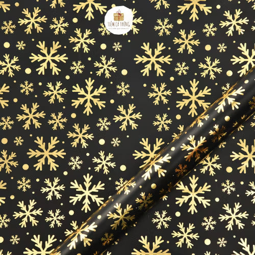 Gift wrapping paper .Customers receive a free delivery when purchasing flowers at the shop.