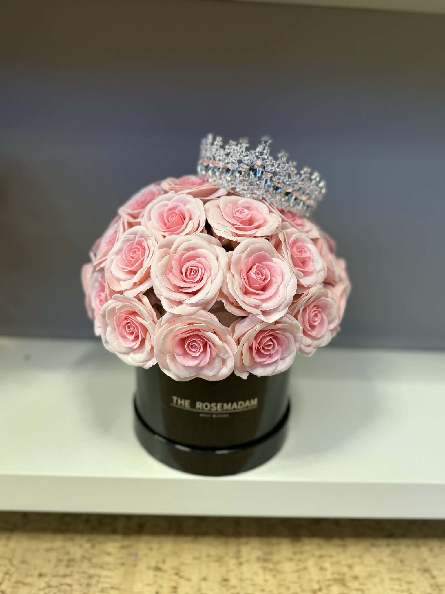 Premium artificial flower box